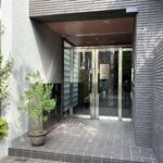 宅配ボックスございます。 (外観)