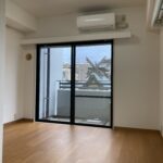 キッチンから撮影 (居間)