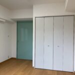 ベランダ側から撮影 (居間)